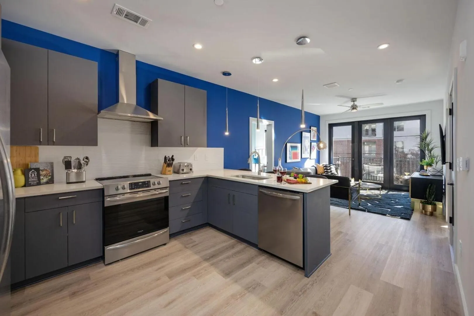 Riffs - 2 Unit Odyssey Combo - Heart Of Midtown Villa Nashville Holiday home