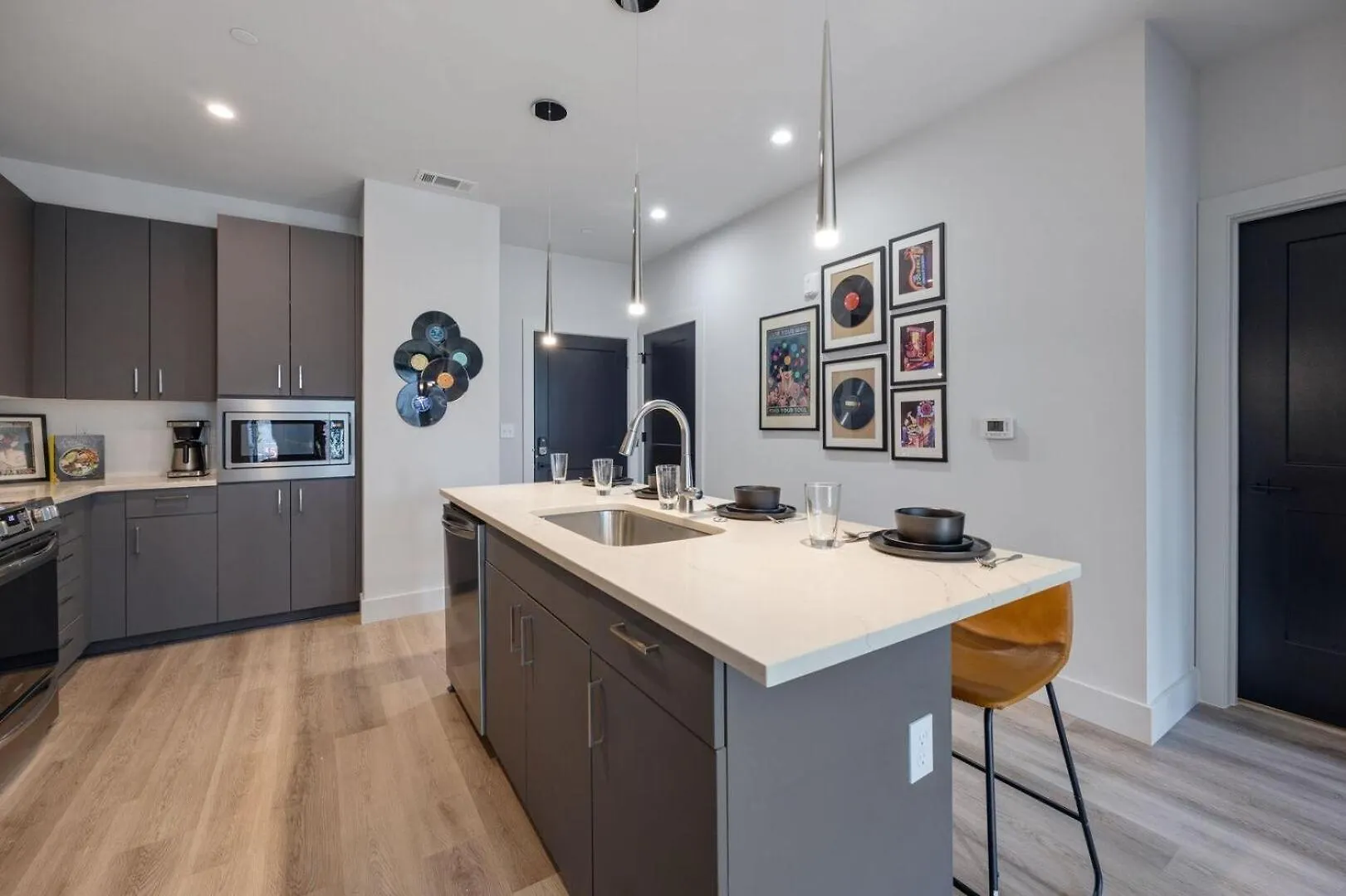 Holiday home Riffs - 2 Unit Odyssey Combo - Heart Of Midtown Villa Nashville